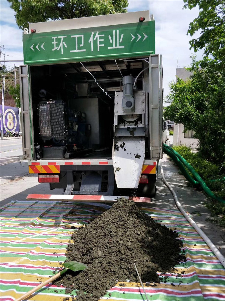 乌马河淤泥干湿分离