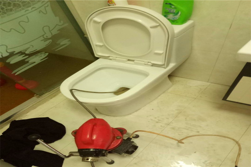 乌马河如何疏通马桶 疏通马桶多少钱